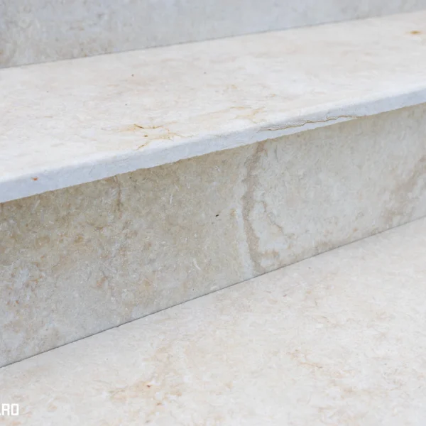 Contra treapta: 130x18x2